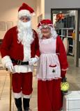 Kerstman en -vrouw